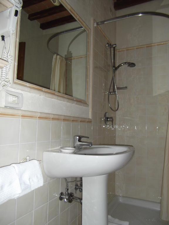 L'Arcadia Guest House Pietrasanta Room photo