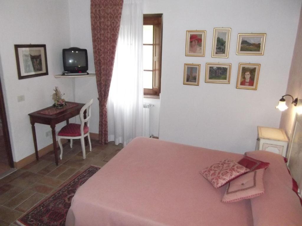 L'Arcadia Guest House Pietrasanta Room photo